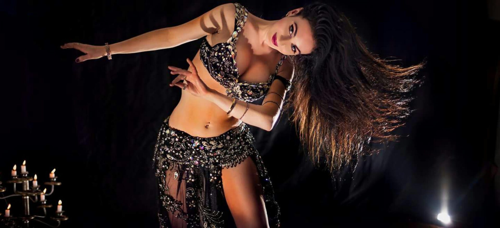 Buikdanseressen huren
